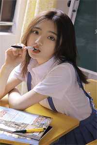 清风遥相止，不复绕君心(萧尘逸夏婕妤)