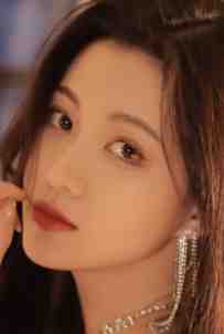 张昱白月光写的小说未婚夫把我绑去缅北，却不知那是我白月光老窝